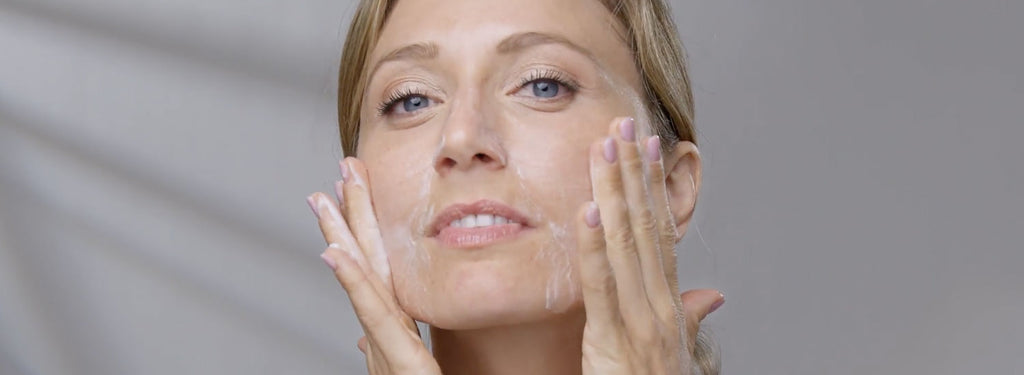 Esfoliazione della pelle del viso: come farla in modo efficace